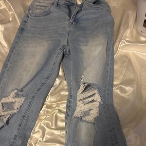 Casual Light Blue Distressed Boyfriend Jeans